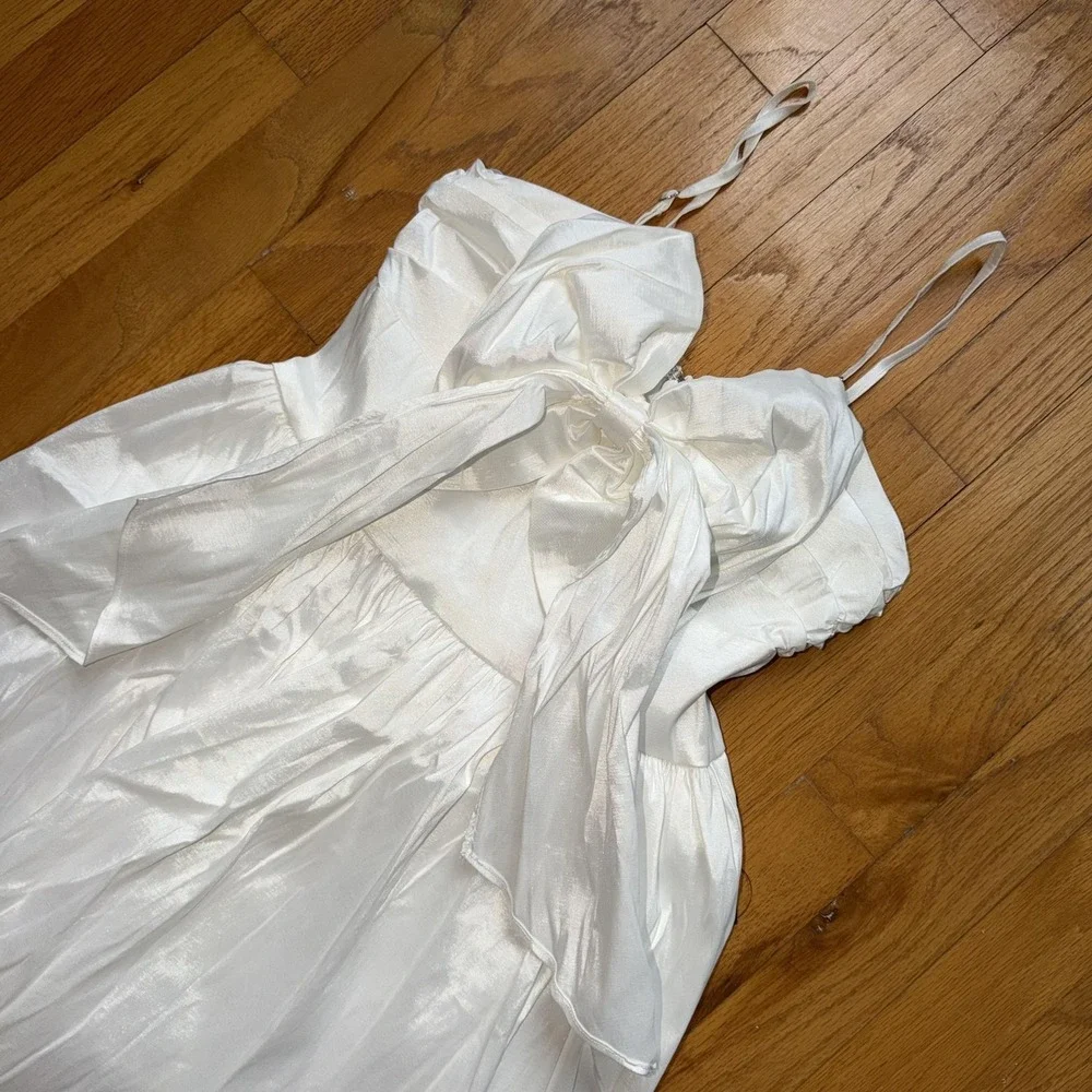 NEW Lulus Dress M White Satin Bow Front Fit & Flare Mini Bridal‎ Party Dress